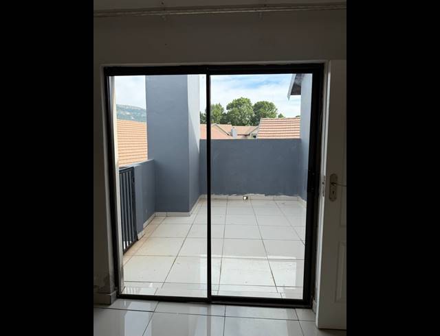 4 BEDROOM HOUSE FOR SALE IN MELODIE